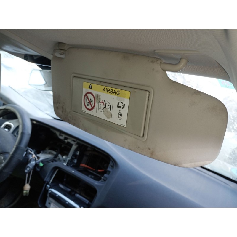 Recambio de parasol derecho para volvo v40 hatchback (525) d2 referencia OEM IAM   