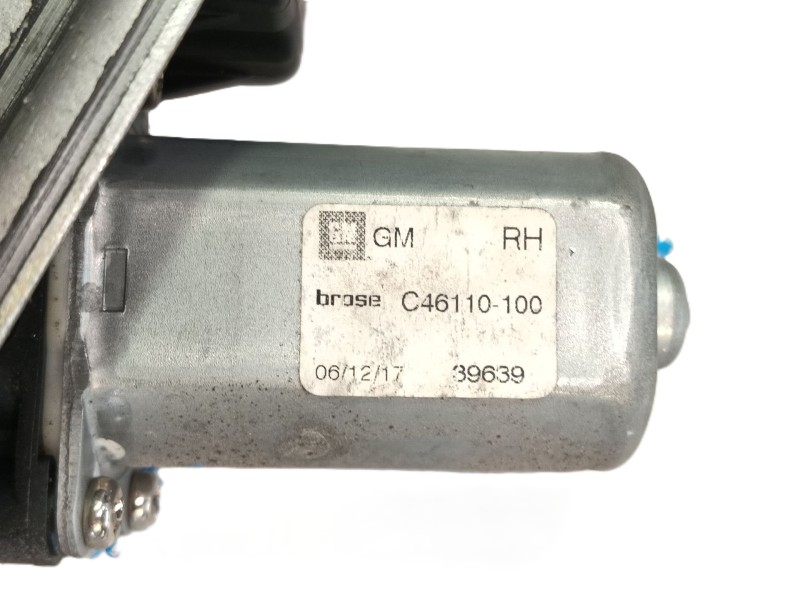 Recambio de elevalunas trasero derecho para opel astra k (b16) 1.4 turbo (68) referencia OEM IAM 39134106  