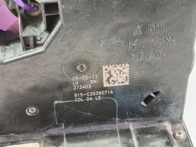 Recambio de cerradura puerta delantera izquierda para opel astra k (b16) 1.4 turbo (68) referencia OEM IAM 13533588  