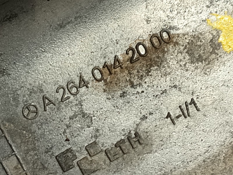 Recambio de carter para mercedes-benz glc (x253) 200 eq boost 4-matic (253.981) referencia OEM IAM A2640142000  