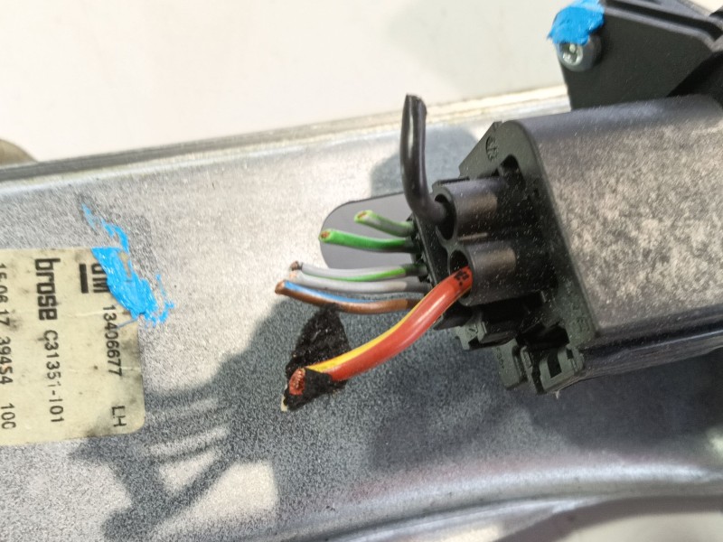 Recambio de elevalunas trasero izquierdo para opel astra k (b16) 1.4 turbo (68) referencia OEM IAM 39134105  