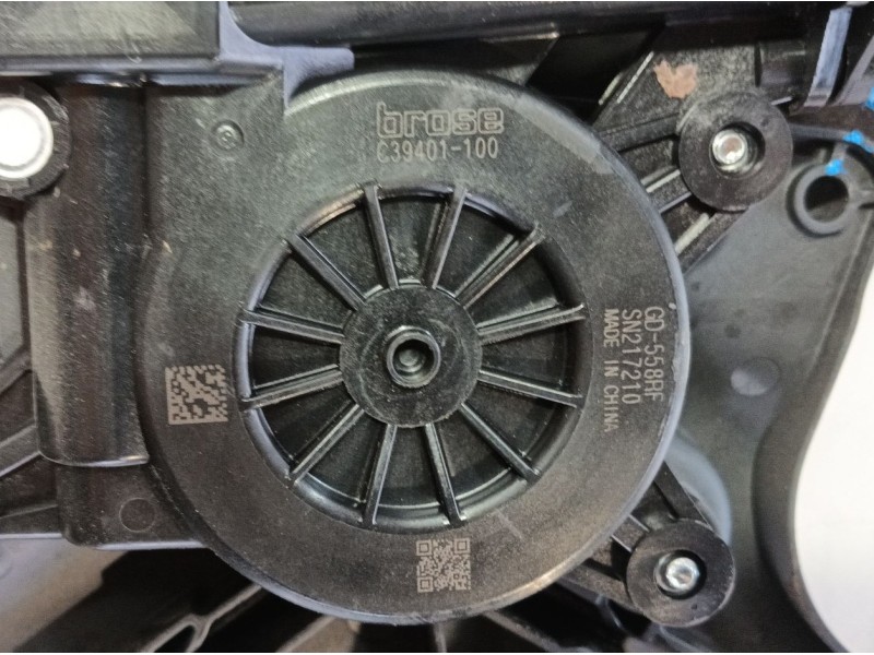 Recambio de elevalunas delantero izquierdo para opel astra k (b16) 1.4 turbo (68) referencia OEM IAM 13406673  