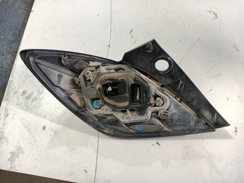 Recambio de piloto trasero derecho para opel astra h gtc (a04) 1.7 cdti (l08) referencia OEM IAM   