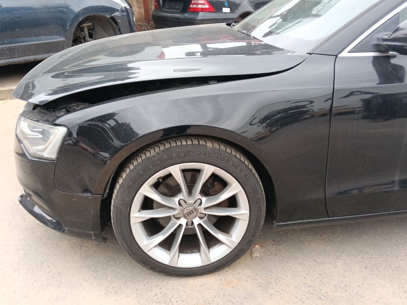 Recambio de aleta delantera izquierda para audi a5 (8t3) 1.8 tfsi referencia OEM IAM 8T0821105H  