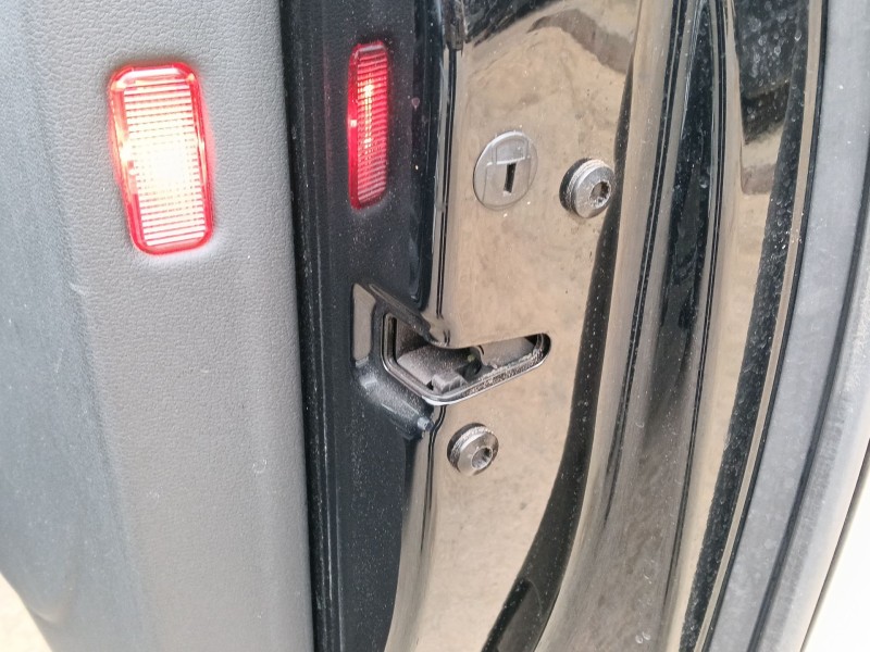 Recambio de cerradura puerta delantera derecha para audi a5 (8t3) 1.8 tfsi referencia OEM IAM 8J1837016E  