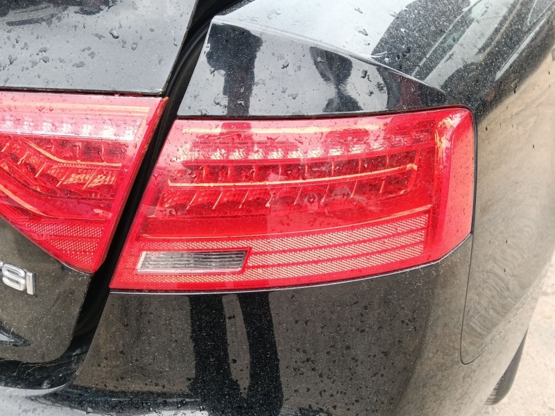 Recambio de piloto trasero derecho para audi a5 (8t3) 1.8 tfsi referencia OEM IAM 8T0945096H  