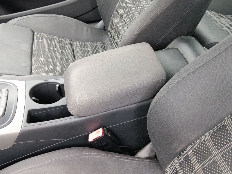 Recambio de apoyabrazos central para audi a5 (8t3) 1.8 tfsi referencia OEM IAM   