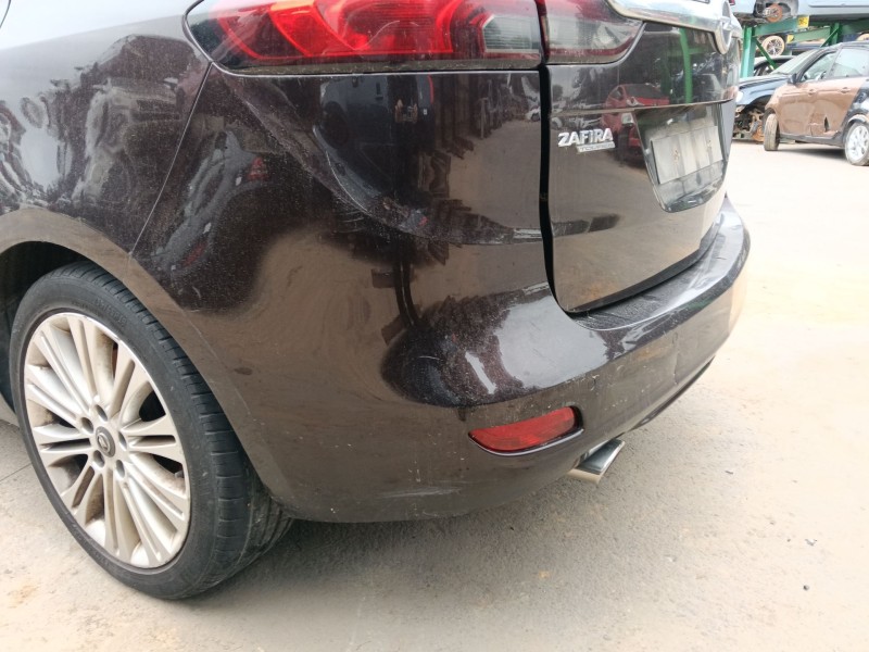 Recambio de paragolpes trasero para opel zafira tourer c (p12) 2.0 cdti (75) referencia OEM IAM 20951267  