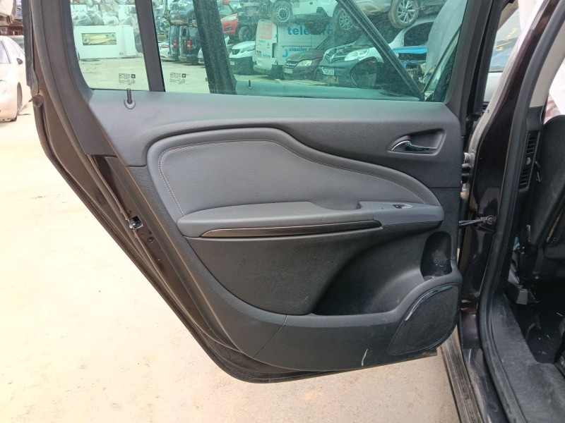 Recambio de guarnecido puerta trasera izquierda para opel zafira tourer c (p12) 2.0 cdti (75) referencia OEM IAM   