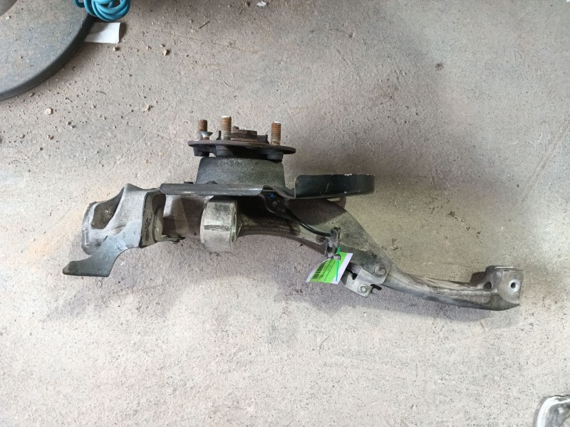 Recambio de mangueta delantera derecha para land rover range rover sport ii (l494) 4.4 sdv8 4x4 referencia OEM IAM LR146346  