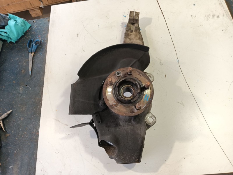 Recambio de mangueta delantera izquierda para land rover range rover sport ii (l494) 4.4 sdv8 4x4 referencia OEM IAM LR146347  