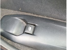 Recambio de mando elevalunas delantero derecho para peugeot 208 i (ca_, cc_) 1.2 vti 82 referencia OEM IAM 96751118ZD  