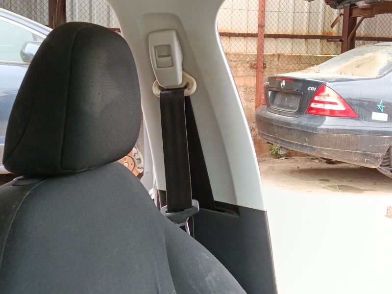 Recambio de cinturon seguridad delantero izquierdo para peugeot 208 i (ca_, cc_) 1.2 vti 82 referencia OEM IAM 98063150XX  