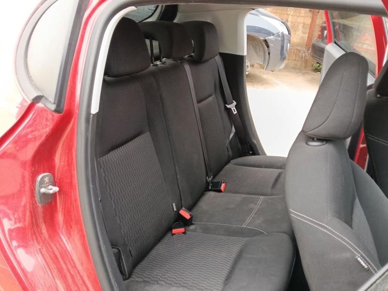 Recambio de asientos traseros para peugeot 208 i (ca_, cc_) 1.2 vti 82 referencia OEM IAM   
