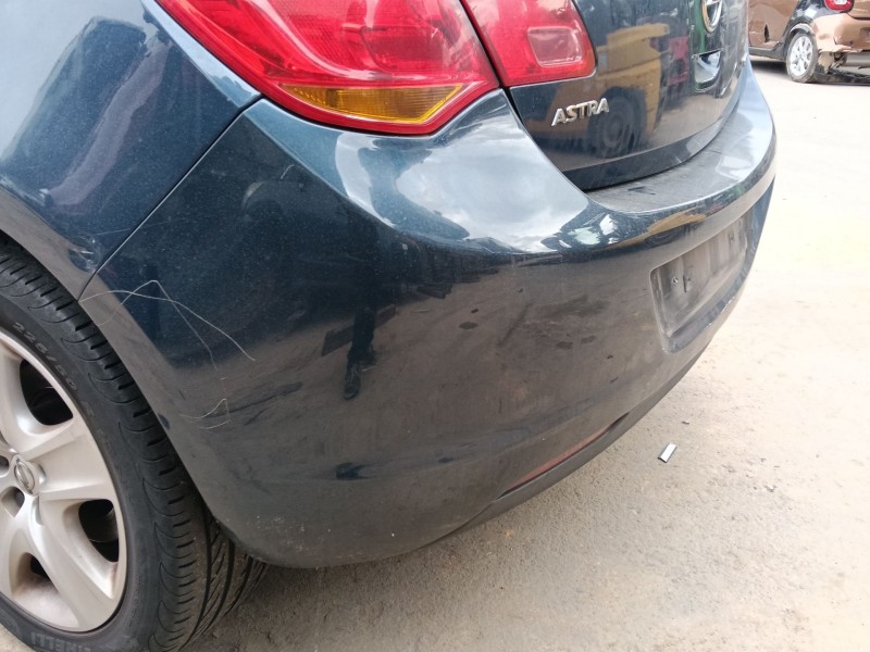 Recambio de paragolpes trasero para opel astra j (p10) 1.7 cdti (68) referencia OEM IAM   