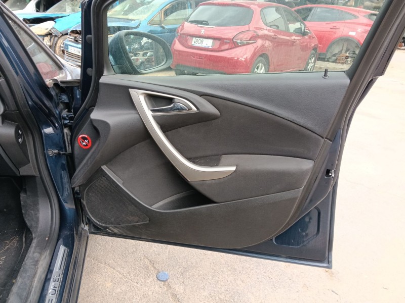 Recambio de guarnecido puerta delantera derecha para opel astra j (p10) 1.7 cdti (68) referencia OEM IAM   