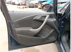 Recambio de guarnecido puerta delantera derecha para opel astra j (p10) 1.7 cdti (68) referencia OEM IAM    2