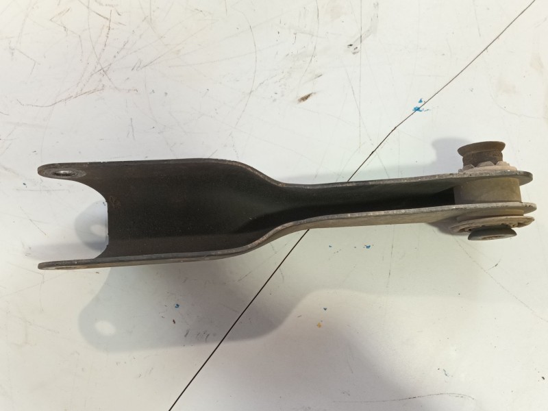 Recambio de brazo suspension inferior trasero derecho para land rover range rover sport ii (l494) 4.4 sdv8 4x4 referencia OEM IA