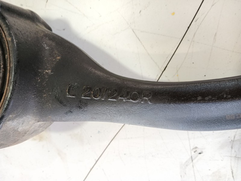 Recambio de brazo suspension inferior delantero izquierdo para land rover range rover sport ii (l494) 4.4 sdv8 4x4 referencia OE