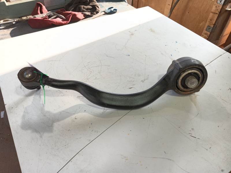 Recambio de brazo suspension inferior delantero izquierdo para land rover range rover sport ii (l494) 4.4 sdv8 4x4 referencia OE