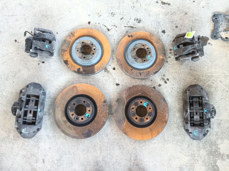 Recambio de pinza freno delantera izquierda para land rover range rover sport ii (l494) 4.4 sdv8 4x4 referencia OEM IAM LR139252