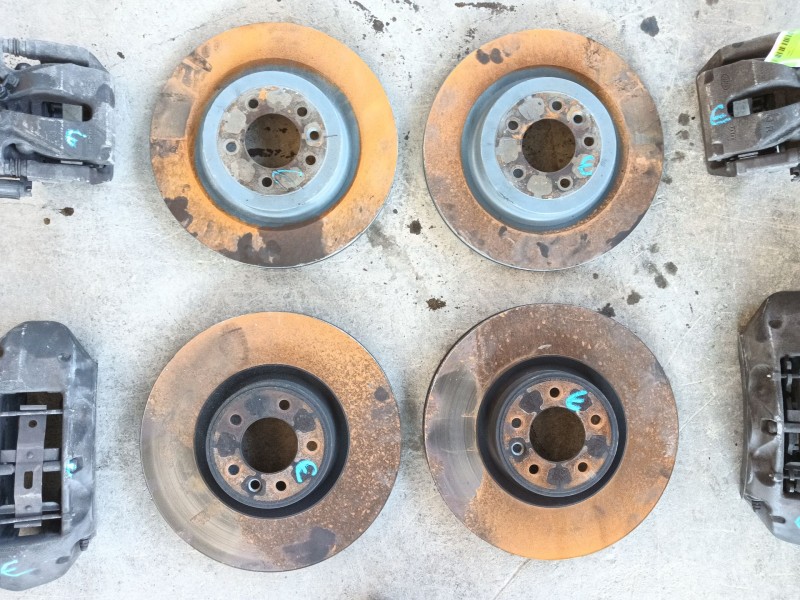 Recambio de pinza freno delantera izquierda para land rover range rover sport ii (l494) 4.4 sdv8 4x4 referencia OEM IAM LR139252