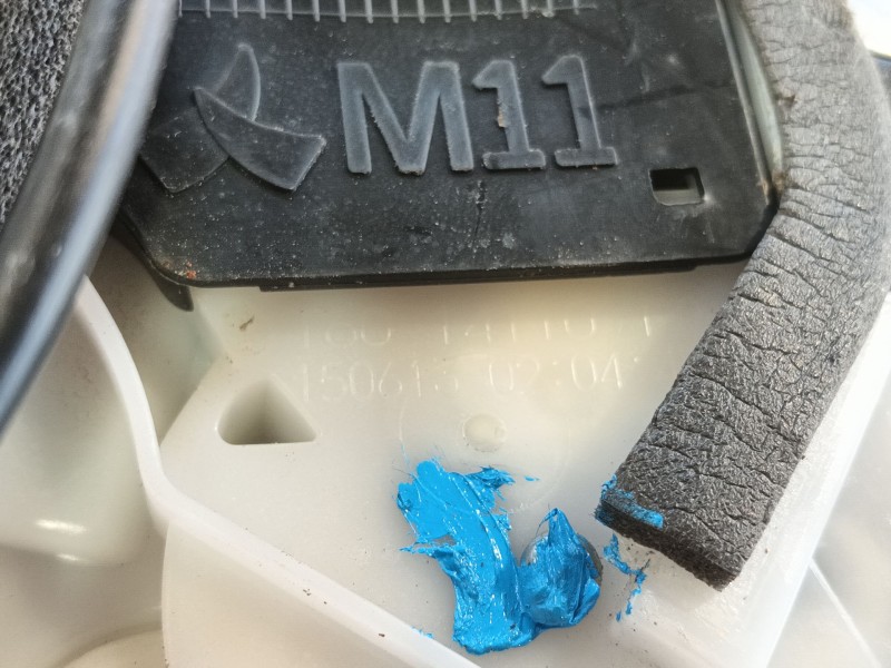 Recambio de cerradura puerta trasera derecha para subaru outback (bs) 2.0 d awd (bsd) referencia OEM IAM 61035AL101  