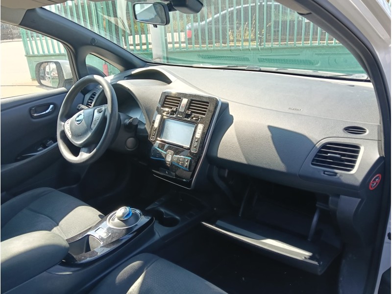 nissan leaf (ze0) del año 2014