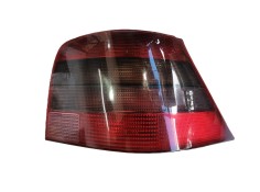 Recambio de piloto trasero derecho para volkswagen golf iv (1j1) 1.9 tdi referencia OEM IAM 1J6945096R / 1J6945096T  