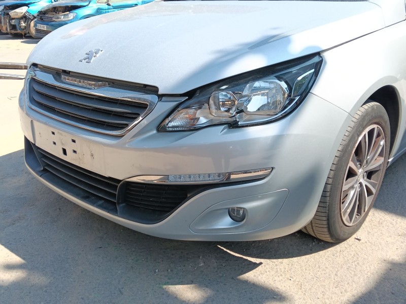 Recambio de paragolpes delantero para peugeot 308 sw ii (lc_, lj_, lr_, lx_, l4_) 1.2 thp 130 referencia OEM IAM 1610742080  