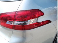 Recambio de piloto trasero derecho para peugeot 308 sw ii (lc_, lj_, lr_, lx_, l4_) 1.2 thp 130 referencia OEM IAM 9678093880  