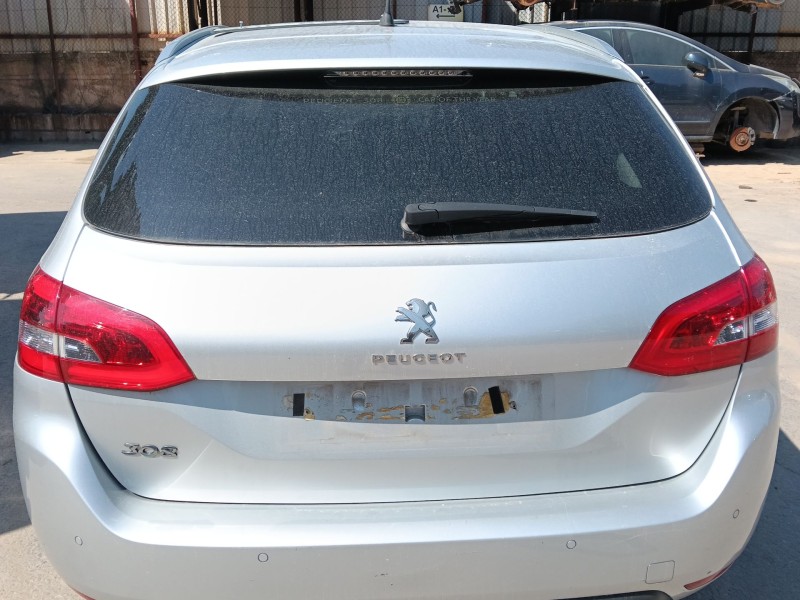 Recambio de porton trasero para peugeot 308 sw ii (lc_, lj_, lr_, lx_, l4_) 1.2 thp 130 referencia OEM IAM 1611637180  