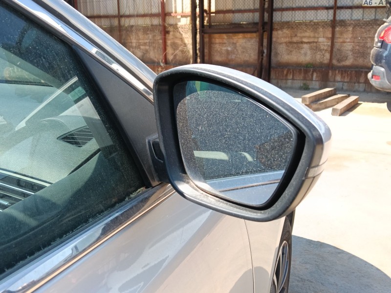 Recambio de espejo retrovisor derecho para peugeot 308 sw ii (lc_, lj_, lr_, lx_, l4_) 1.2 thp 130 referencia OEM IAM 1611508780