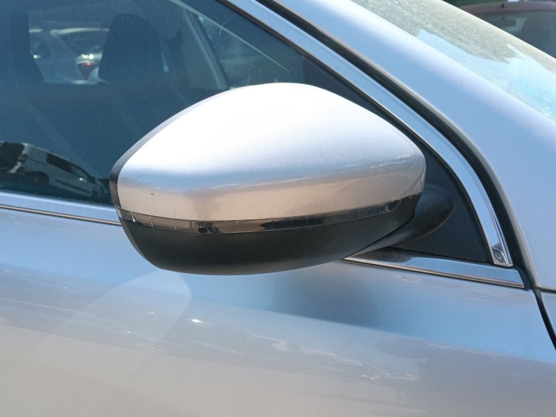 Recambio de espejo retrovisor derecho para peugeot 308 sw ii (lc_, lj_, lr_, lx_, l4_) 1.2 thp 130 referencia OEM IAM 1611508780
