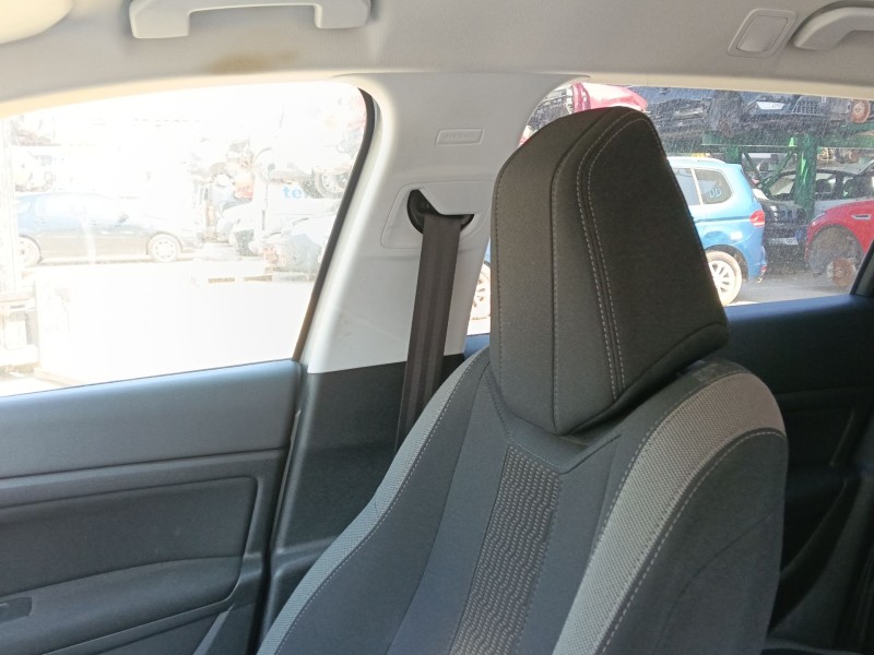 Recambio de cinturon seguridad delantero derecho para peugeot 308 sw ii (lc_, lj_, lr_, lx_, l4_) 1.2 thp 130 referencia OEM IAM