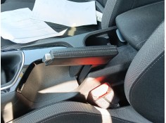 Recambio de palanca freno de mano para peugeot 308 sw ii (lc_, lj_, lr_, lx_, l4_) 1.2 thp 130 referencia OEM IAM 98025741ZD  