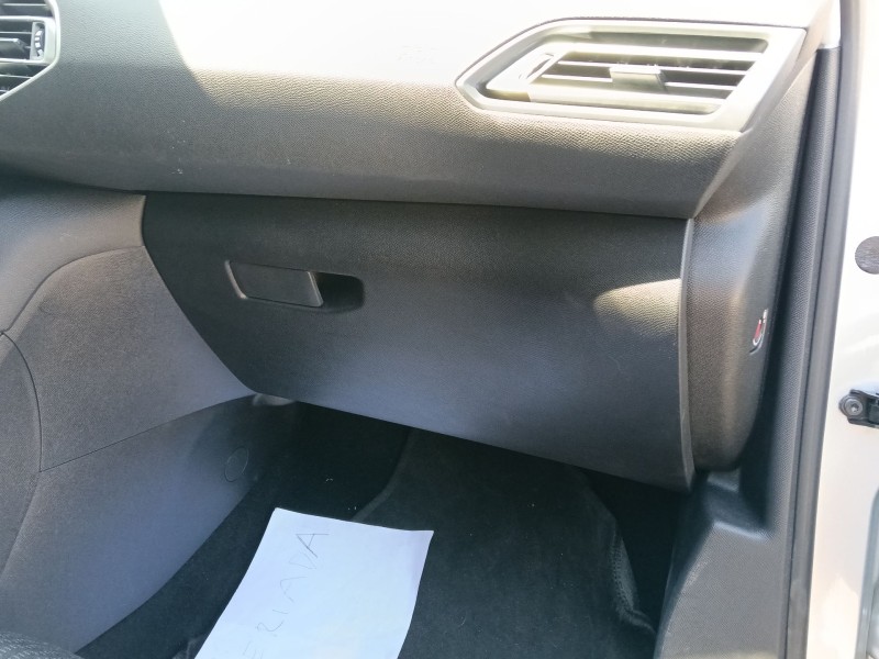 Recambio de guantera para peugeot 308 sw ii (lc_, lj_, lr_, lx_, l4_) 1.2 thp 130 referencia OEM IAM 16108047ZD  