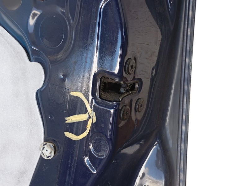 Recambio de puerta delantera derecha para dacia sandero (bs_) 1.2 16v referencia OEM IAM 801007952R  