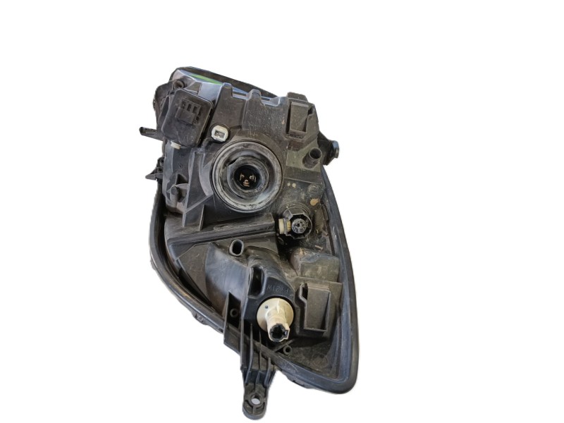 Recambio de faro izquierdo para toyota yaris (_p9_) 1.3 vvt-i (scp90_) referencia OEM IAM 811700D120  