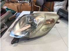 Recambio de faro derecho para toyota yaris (_p9_) 1.3 vvt-i (scp90_) referencia OEM IAM 811300D120  