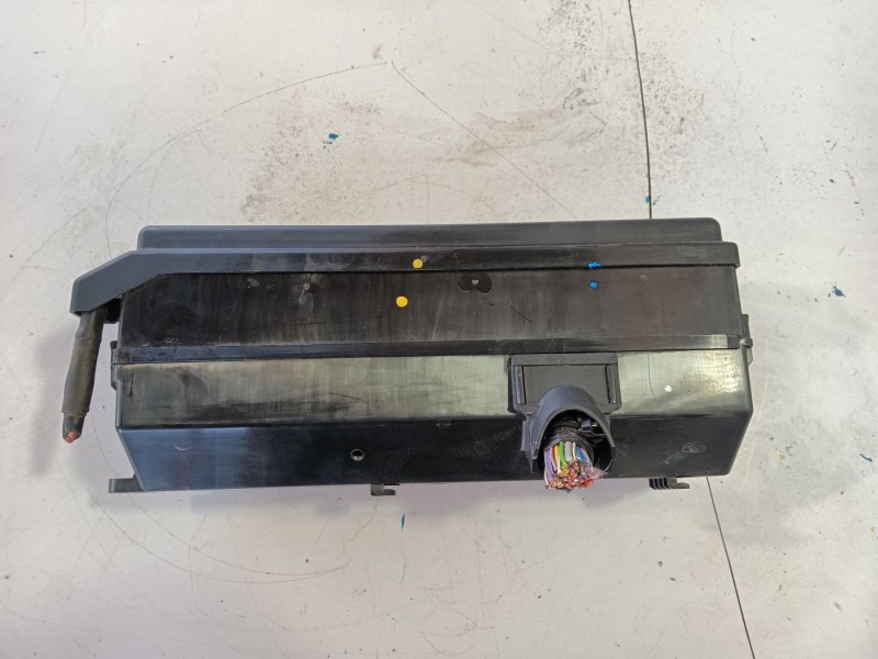 Recambio de caja fusibles delantera para land rover range rover sport ii (l494) 4.4 sdv8 4x4 referencia OEM IAM   
