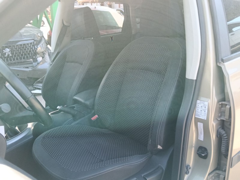 Recambio de asiento delantero izquierdo para nissan qashqai i (j10, nj10) 2.0 dci referencia OEM IAM   