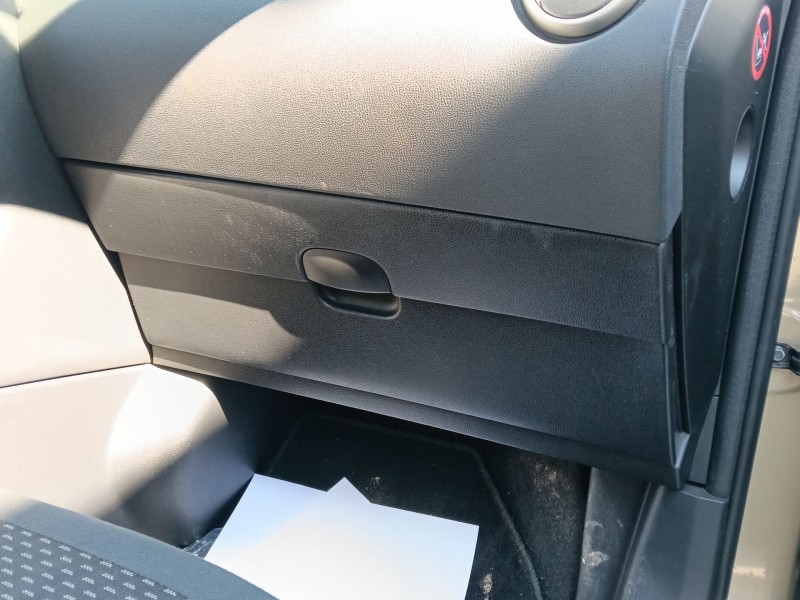 Recambio de guantera para nissan qashqai i (j10, nj10) 2.0 dci referencia OEM IAM   