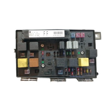 CAJA RELES / FUSIBLES 5DK00866827 015349211 / 1534937 743381