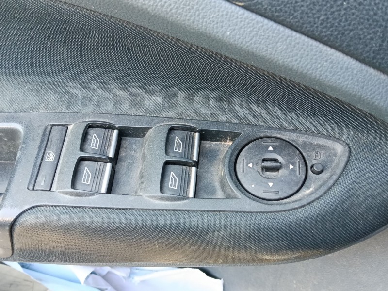 Recambio de mando elevalunas delantero izquierdo para ford c-max ii (dxa/cb7, dxa/ceu) 1.0 ecoboost referencia OEM IAM   