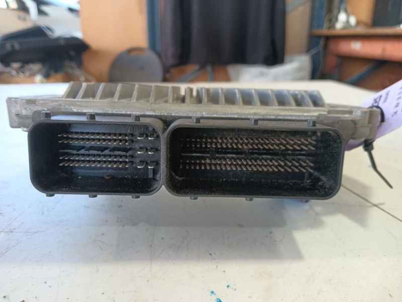 Recambio de centralita motor uce para land rover range rover sport ii (l494) 4.4 sdv8 4x4 referencia OEM IAM   