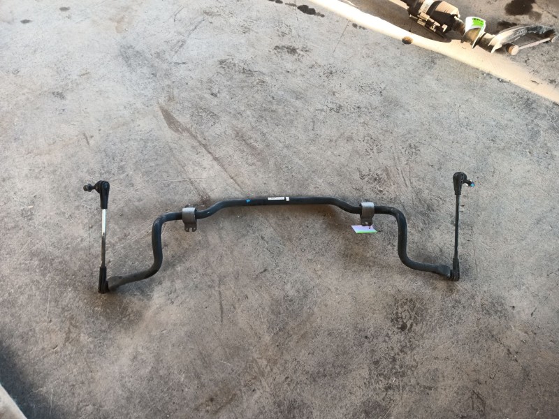 Recambio de barra estabilizadora delantera para opel astra k (b16) 1.4 turbo (68) referencia OEM IAM   
