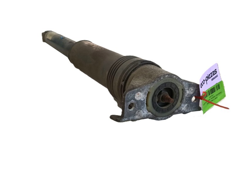 Recambio de amortiguador trasero izquierdo para opel astra k (b16) 1.4 turbo (68) referencia OEM IAM   