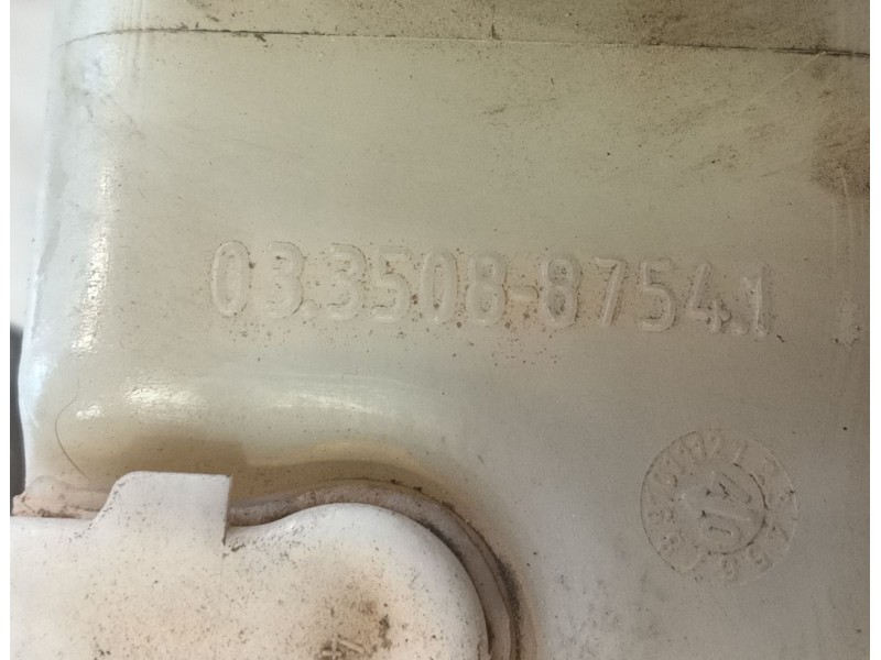 Recambio de bomba freno para toyota yaris (_p9_) 1.3 vvt-i (scp90_) referencia OEM IAM 4720109161  