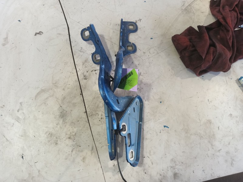 Recambio de bisagras capo para ford puma (j2k, cf7) 1.0 ecoboost referencia OEM IAM   